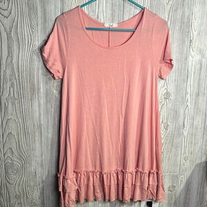 Women Easel Loose Fit Double Ruffle Tunic Top Size Medium Rayon